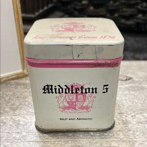 Middleton 5 Vintage Tobacco Tin!